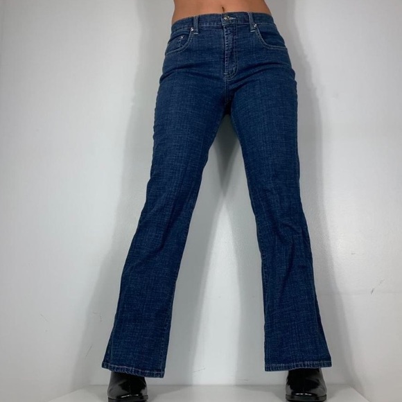 VINTAGE FLARED HIGH WAISTED FLARED JEANS - Picture 3 of 4